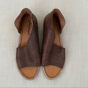 Free people Mont Blanc sandals in brown